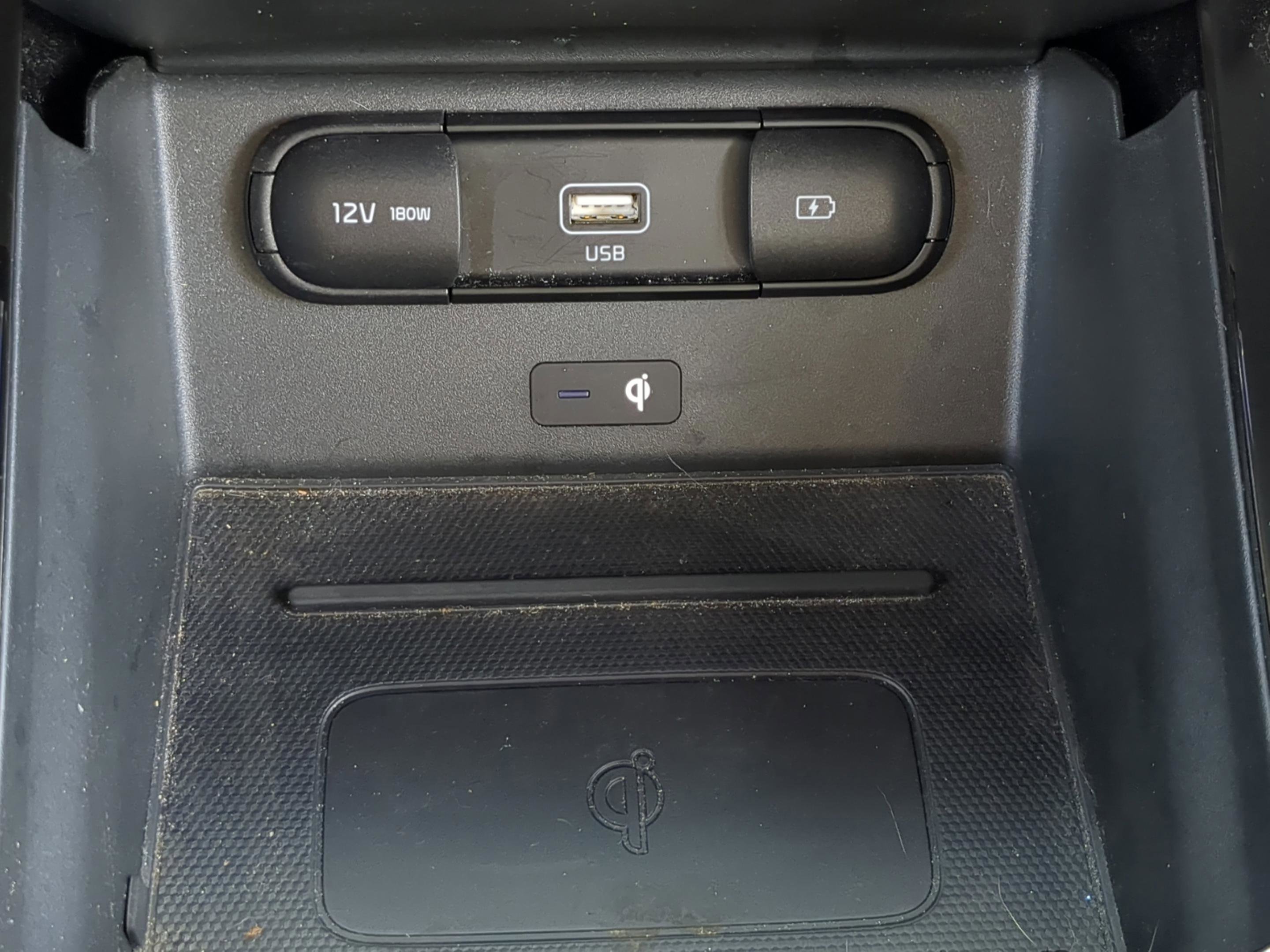 Certified 2022 Kia Telluride EX w/ EX Premium Package image 13