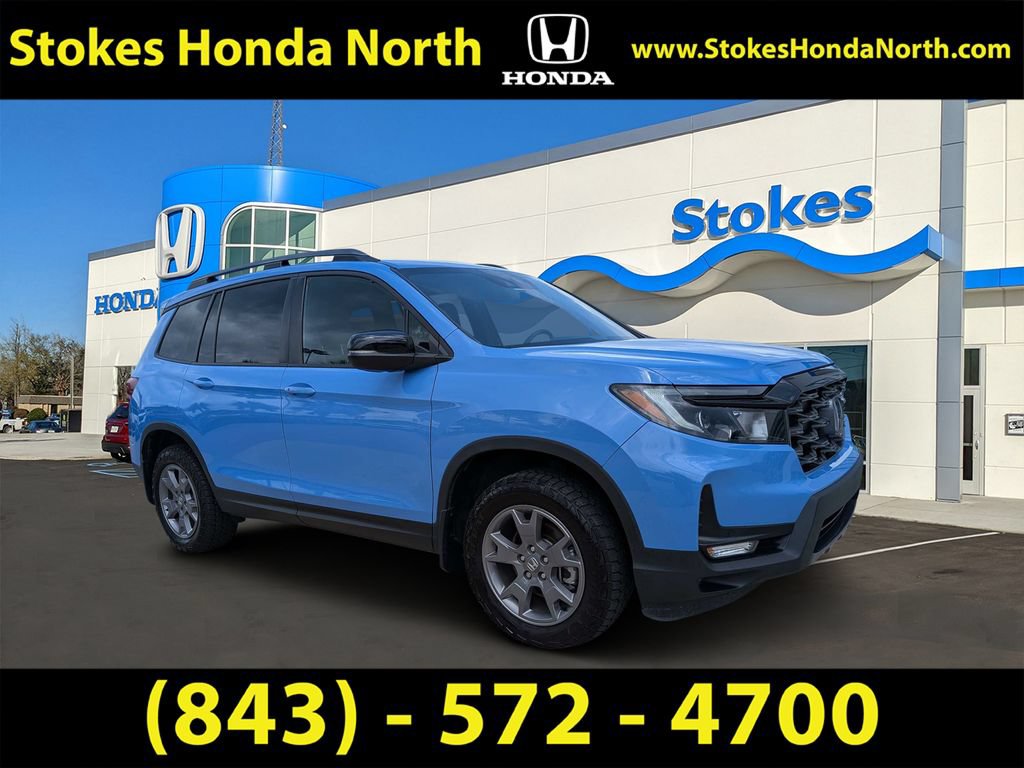 Certified 2025 Honda Passport TrailSport image 1