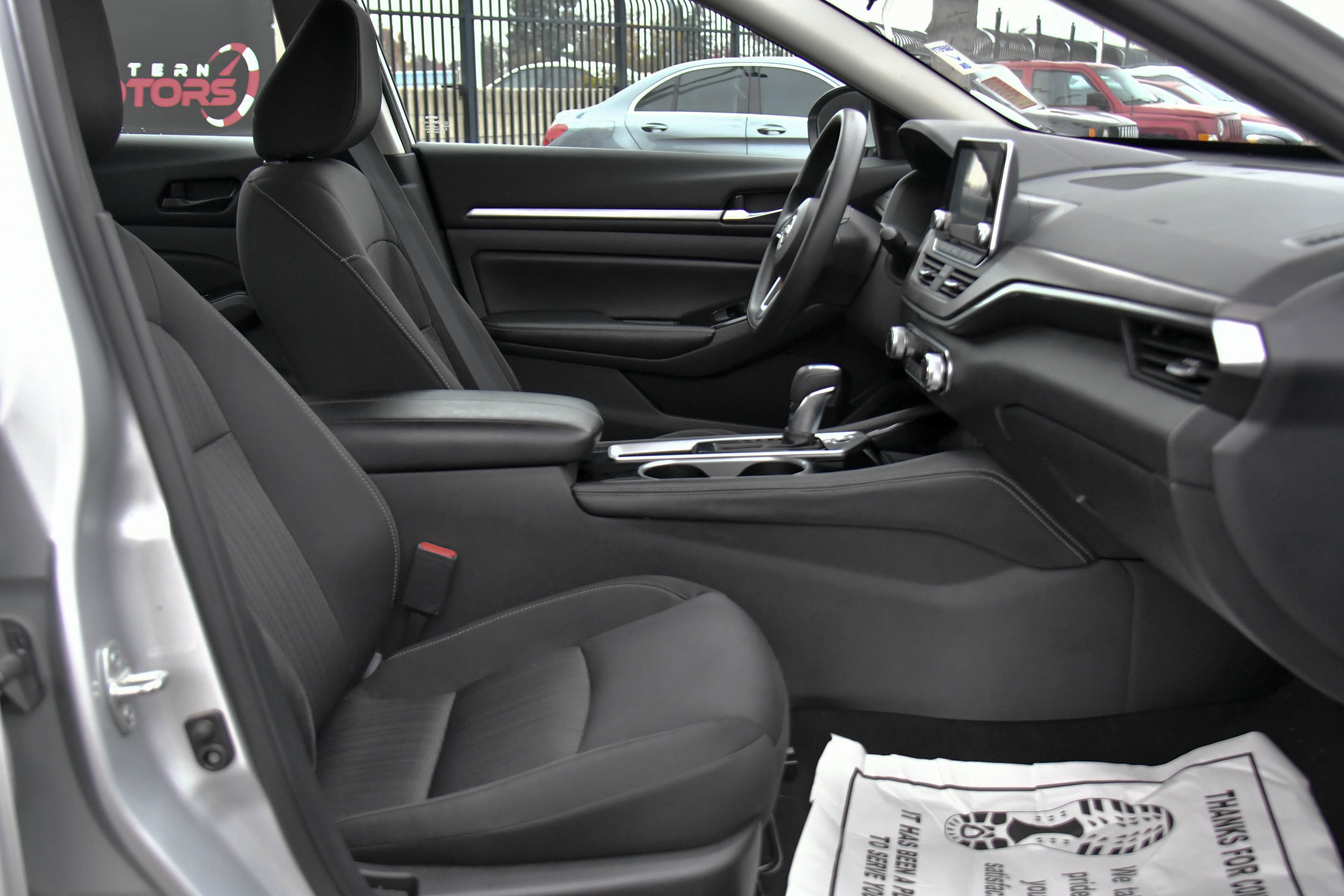 Used 2023 Nissan Altima 2.5 SV image 41