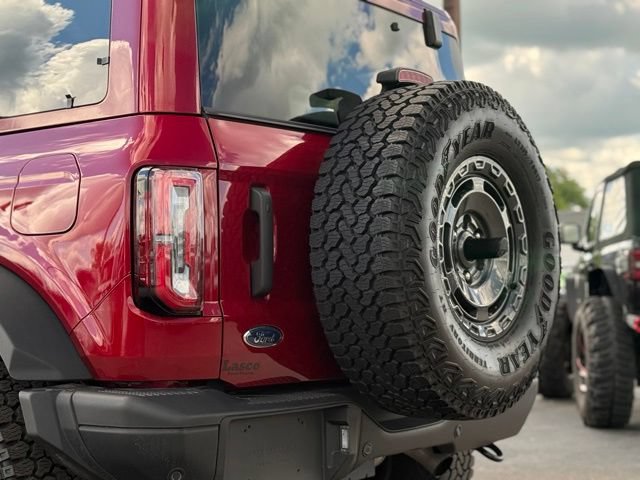 Used 2025 Ford Bronco Badlands AWD/4WD image 44