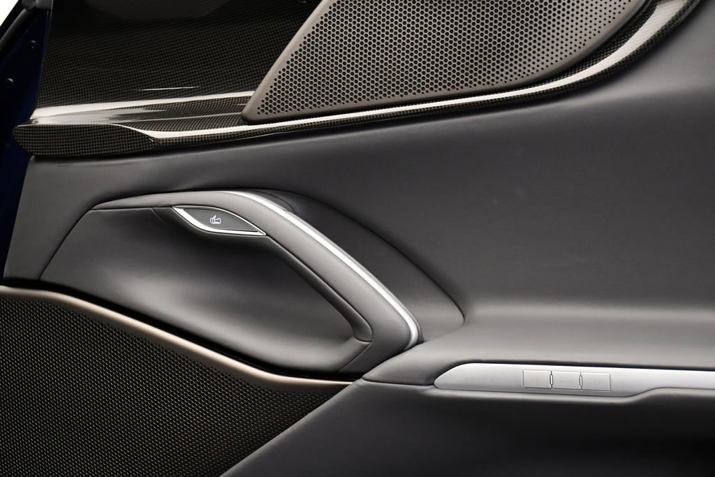 Used 2023 Ferrari Purosangue image 47