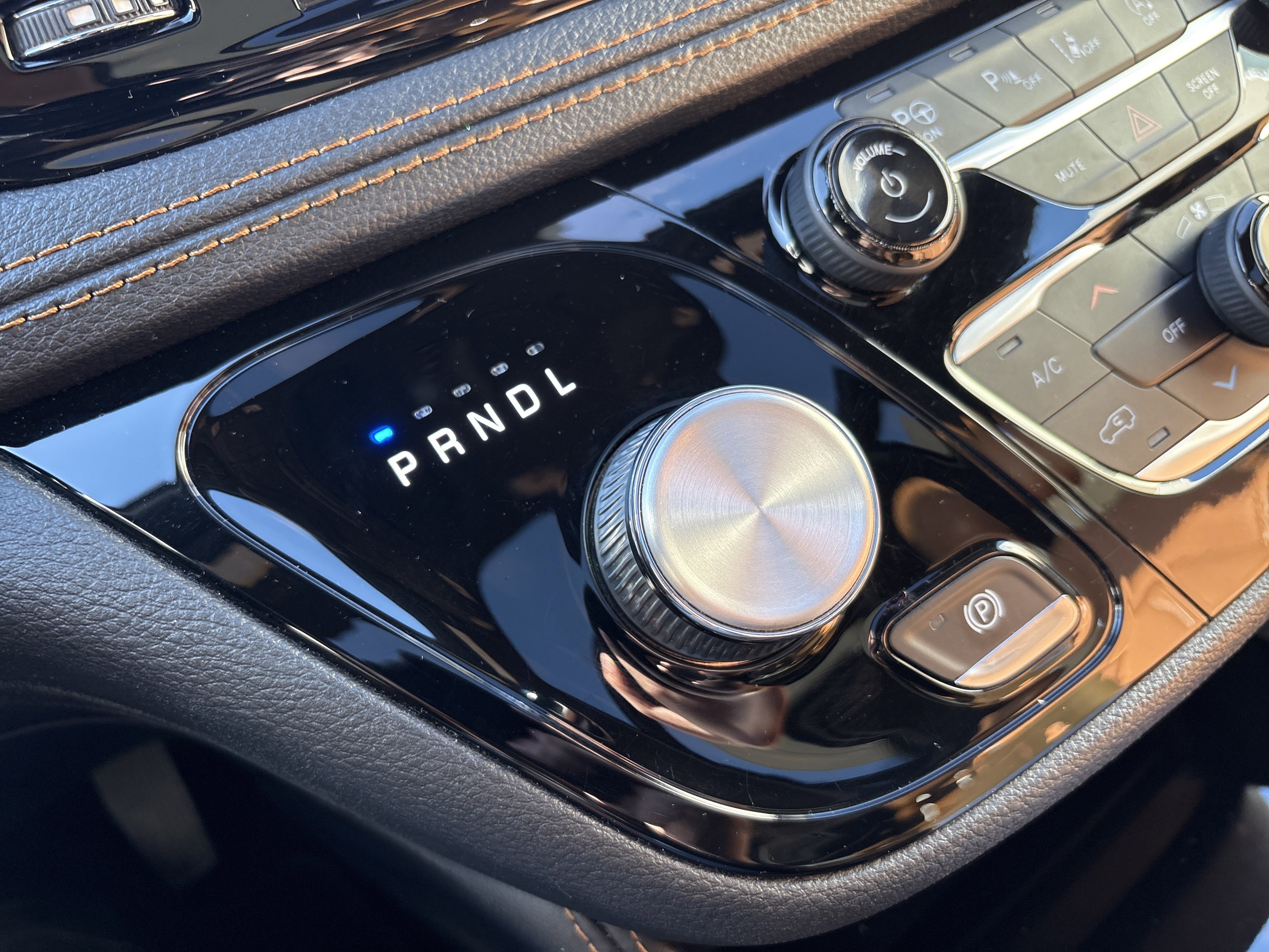 Used 2021 Chrysler Pacifica Pinnacle image 25