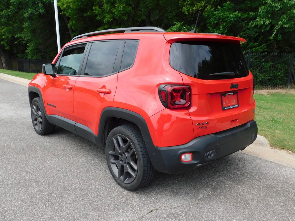 Used 2021 Jeep Renegade Latitude w/ Luxury Group II AWD/4WD image 3