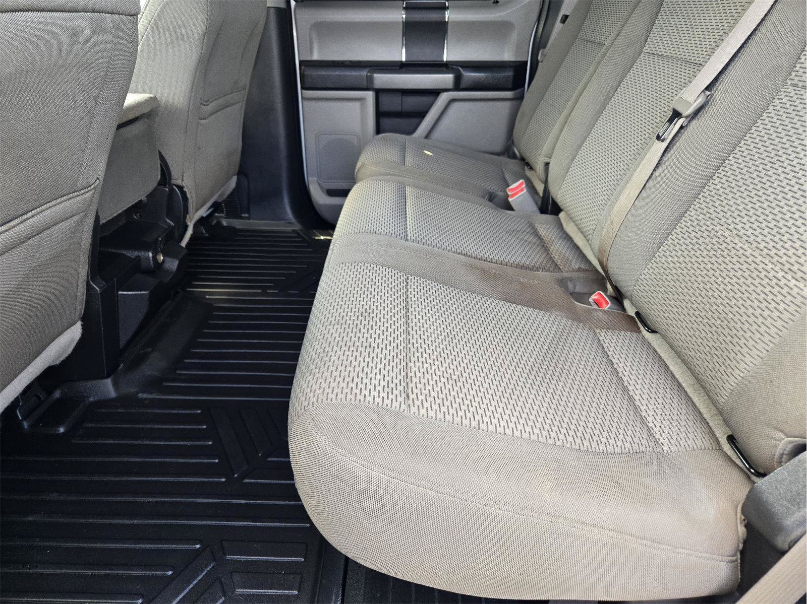 Used 2017 Ford F250 XLT AWD/4WD image 30