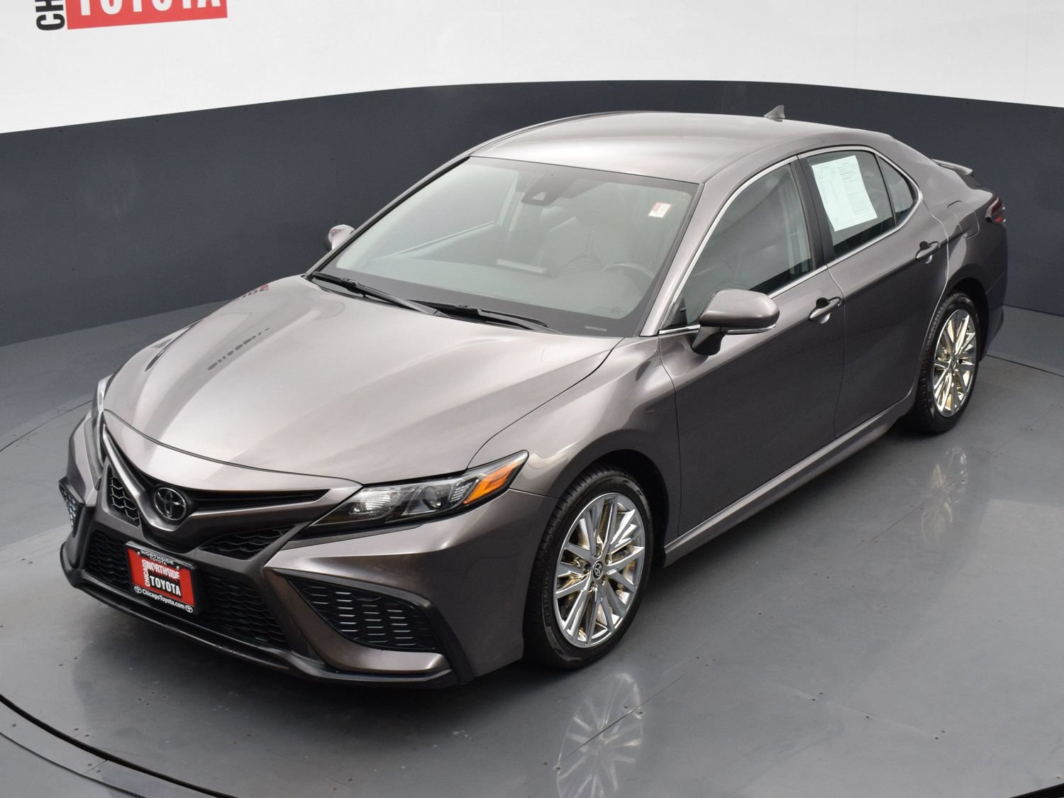 Used 2024 Toyota Camry SE FWD image 23