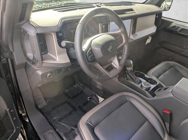 New 2025 Ford Bronco Outer Banks image 3