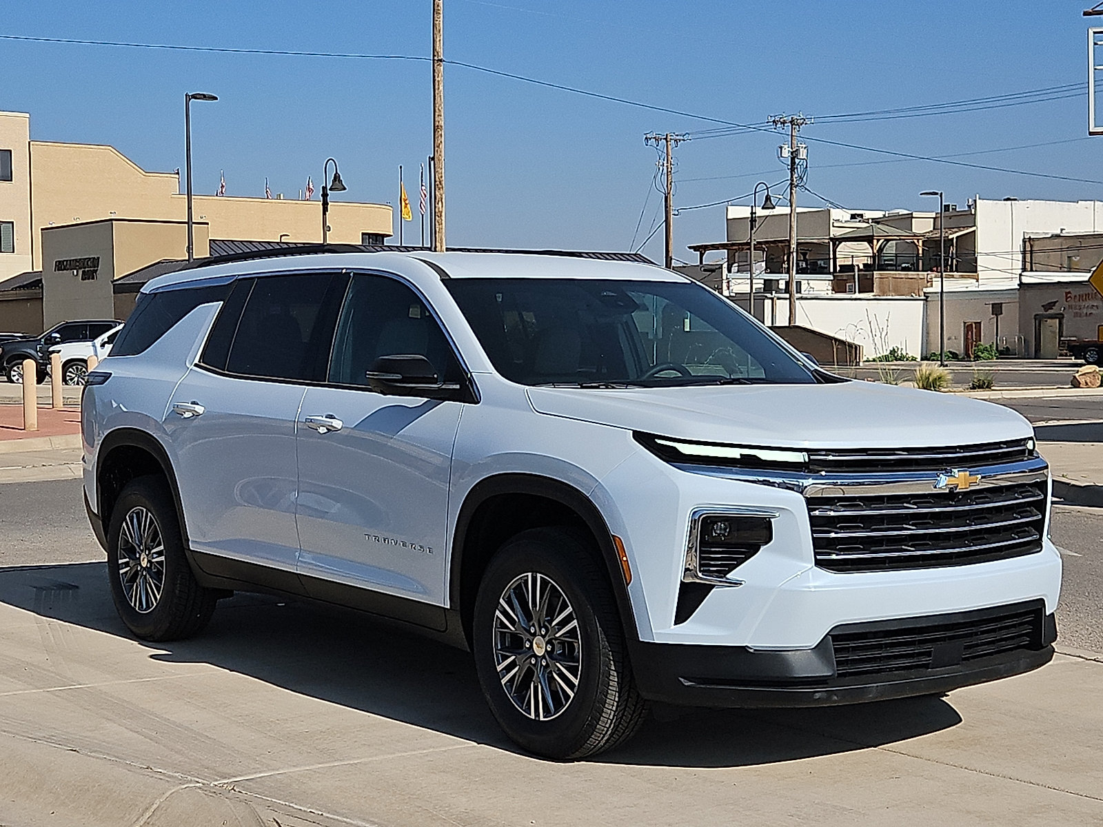 New 2026 Chevrolet Traverse LT w/ Driver Confidence Package FWD image 6