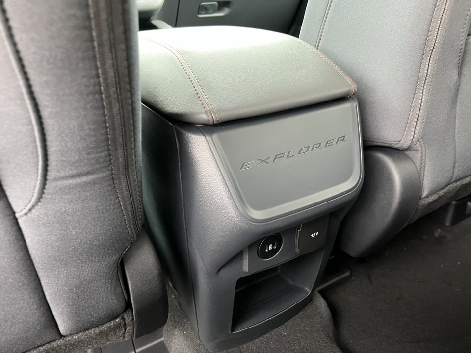 New 2026 Ford Explorer Active image 32