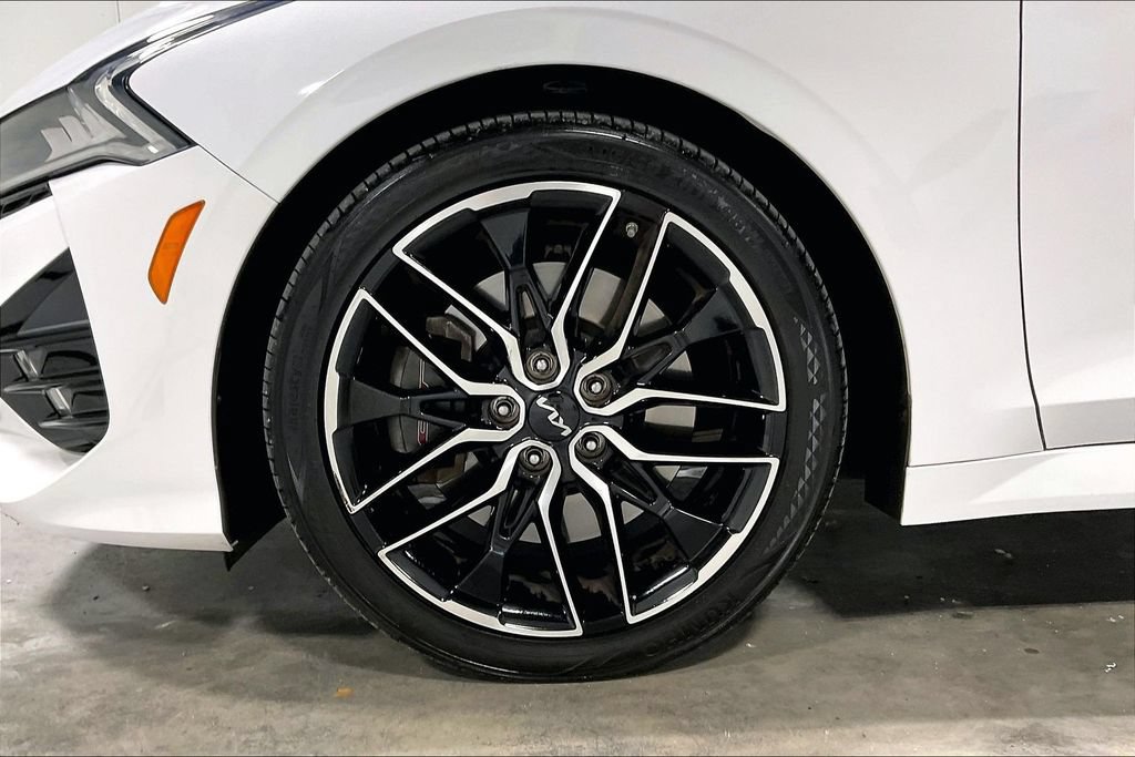 Used 2022 Kia K5 GT FWD image 10