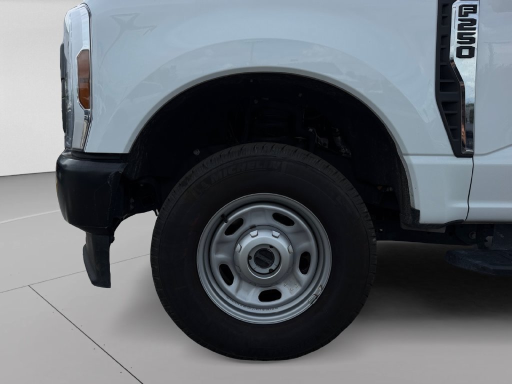 Used 2026 Ford F250 XL AWD/4WD image 30