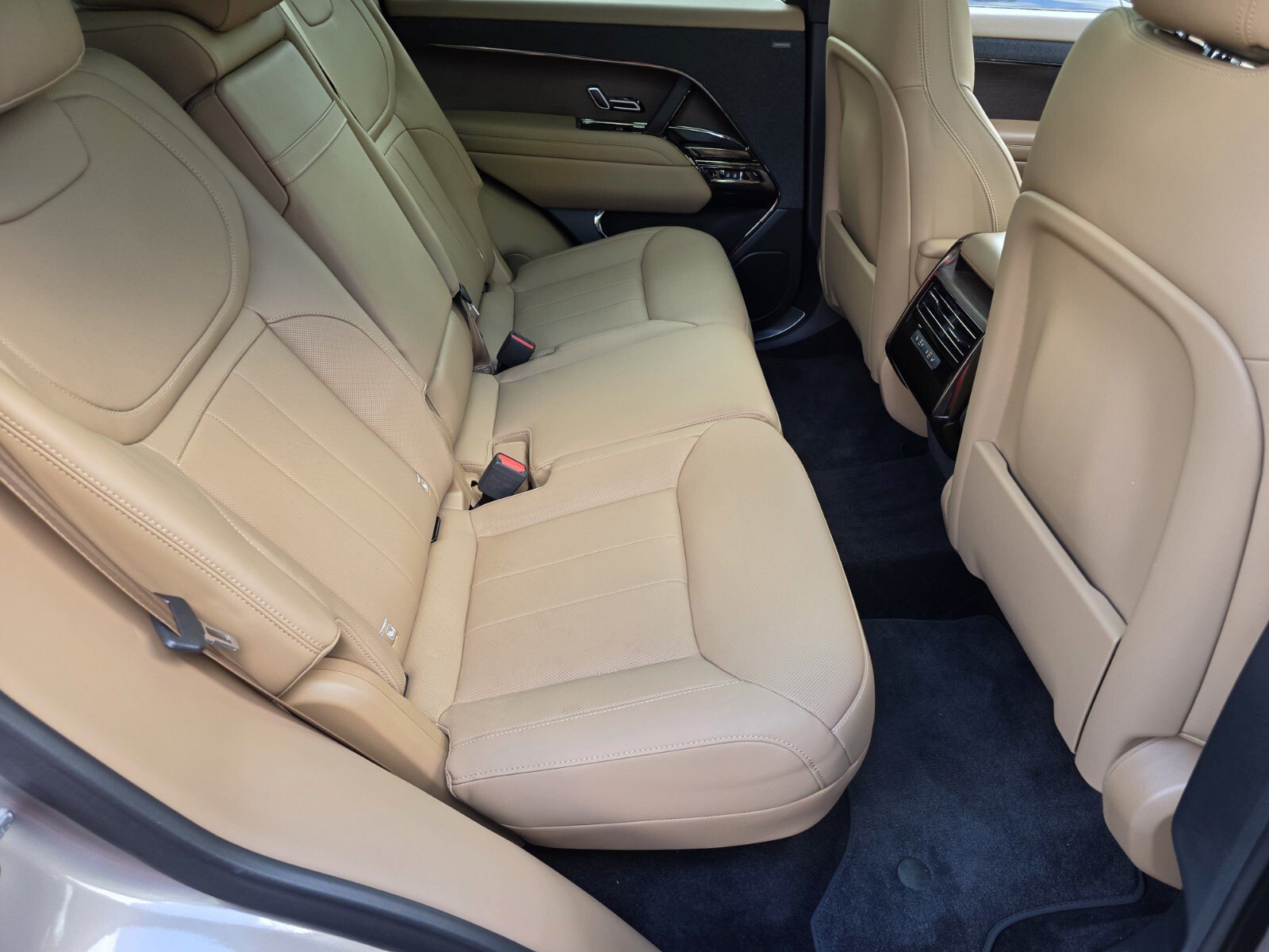 Certified 2023 Land Rover Range Rover Sport SE AWD/4WD image 5