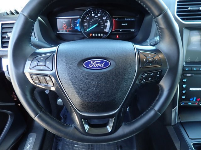 Used 2019 Ford Explorer Limited w/ Limited Luxury Package AWD/4WD image 15