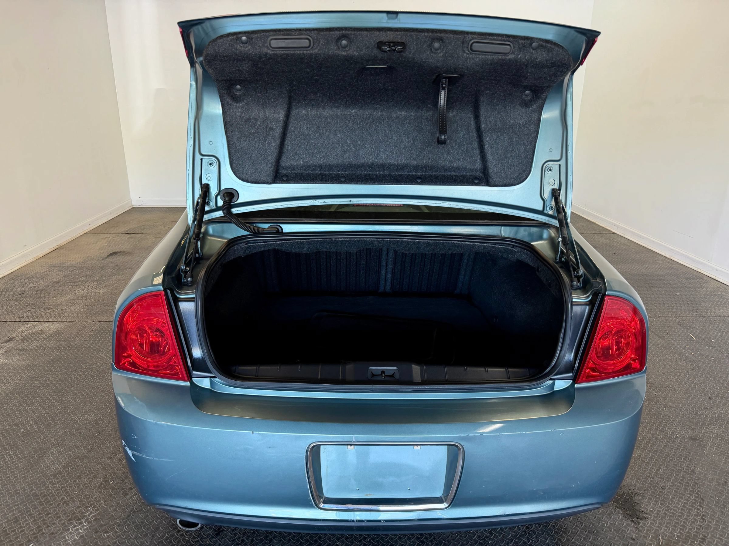 Used 2009 Chevrolet Malibu LT w/ Rear Power Package FWD image 40