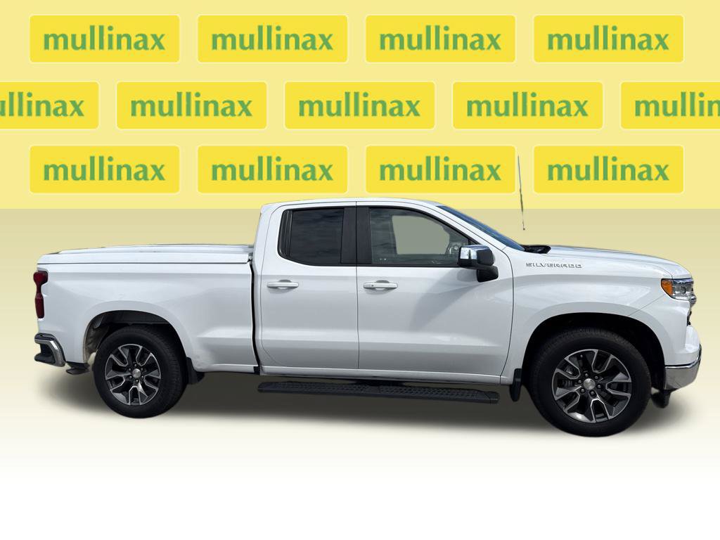 Used 2023 Chevrolet Silverado 1500 LT RWD image 3