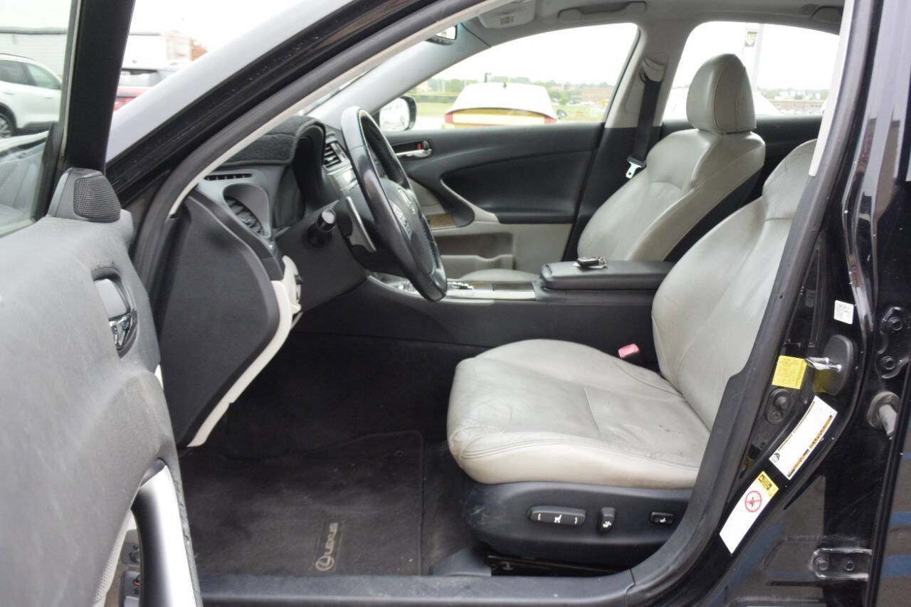 Used 2011 Lexus IS 250 image 13