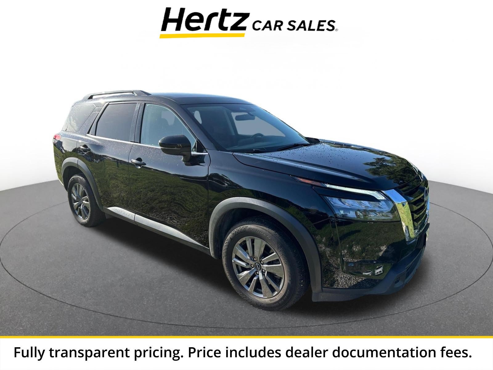 Used 2025 Nissan Pathfinder SV FWD image 1