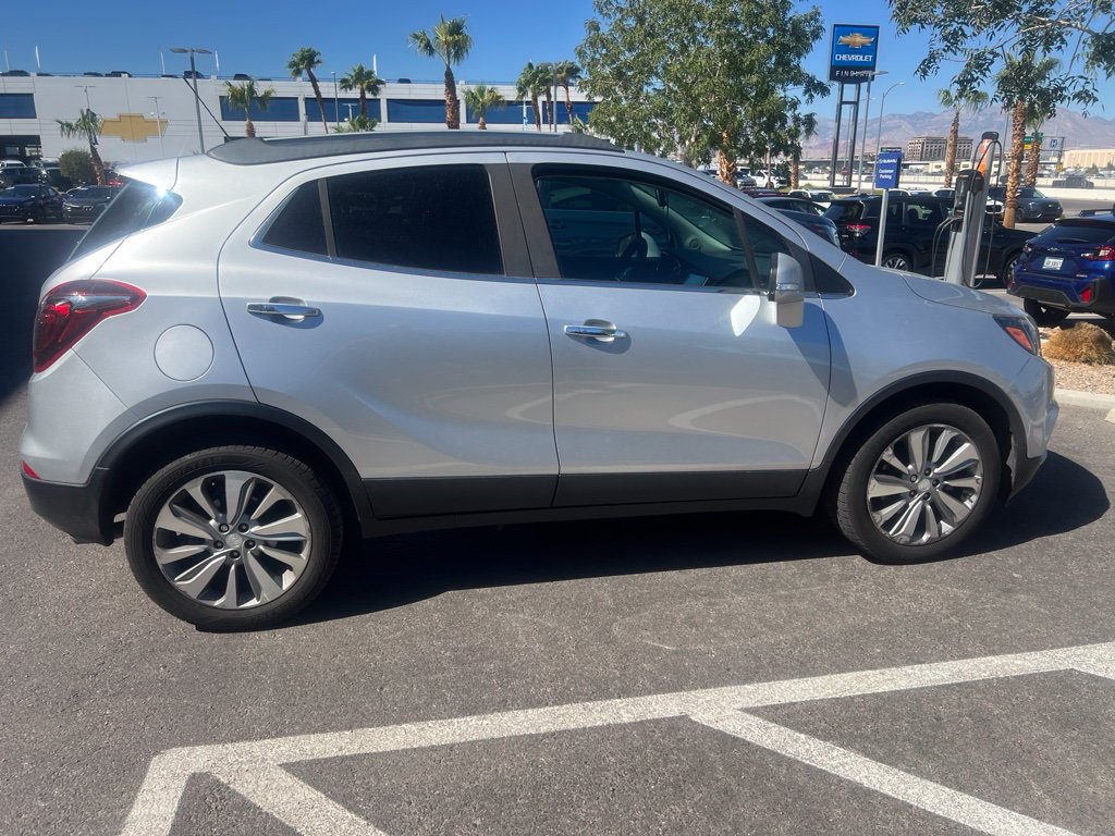 Used 2018 Buick Encore Preferred FWD image 35