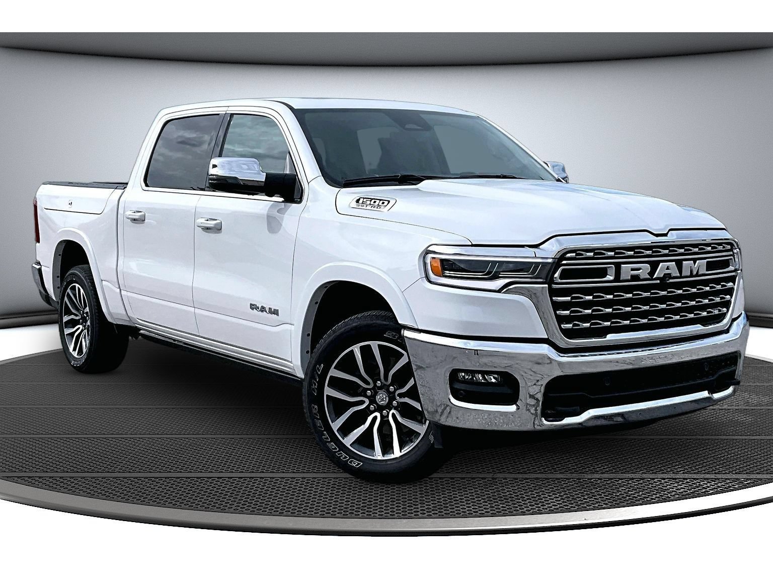Certified 2025 RAM 1500 Limited AWD/4WD image 2