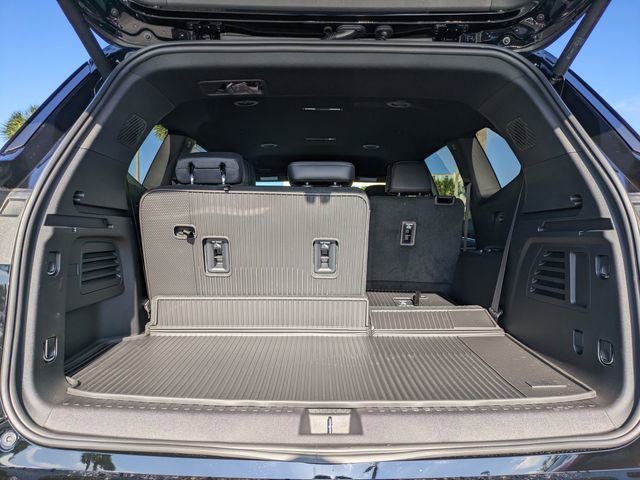 New 2026 Buick Enclave Sport Touring w/ LPO, Floor Liner Package image 16