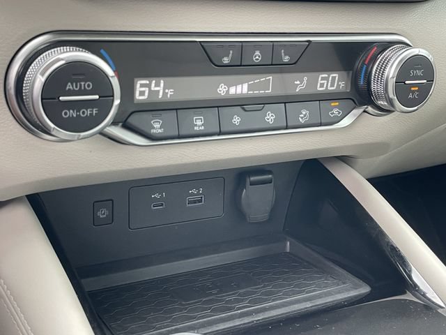 Used 2024 Nissan Altima 2.5 SL FWD image 19