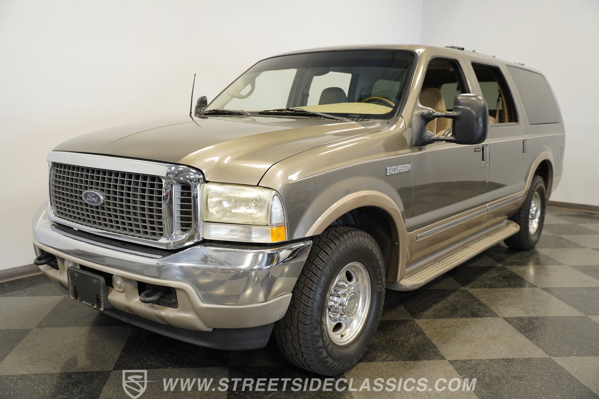Used 2002 Ford Excursion Limited RWD image 19