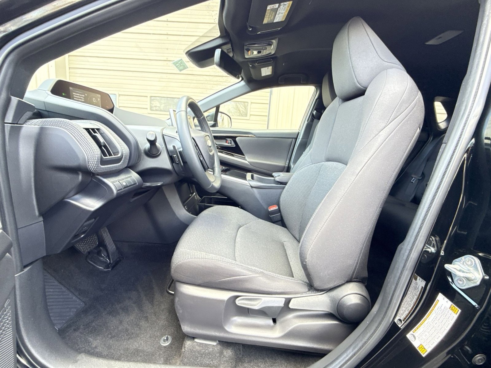 Used 2023 Subaru Solterra AWD image 13