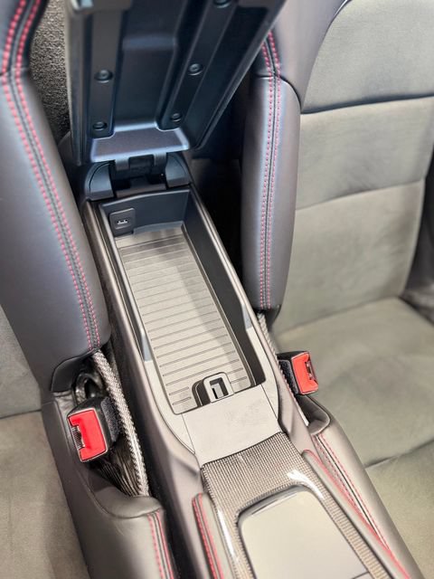 Used 2022 Porsche 718 Boxster Spyder RWD image 35