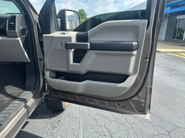 Used 2020 Ford F150 XLT AWD/4WD image 17
