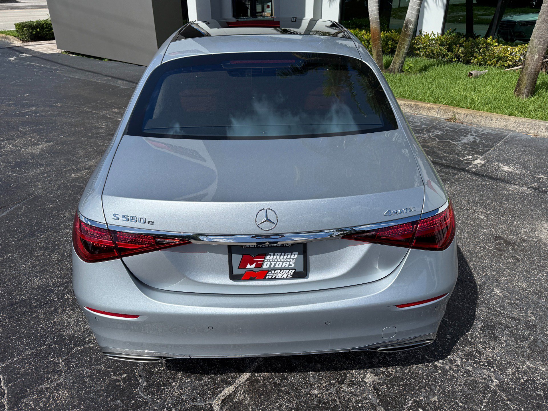 Used 2023 Mercedes-Benz S 580e 4MATIC Sedan image 18