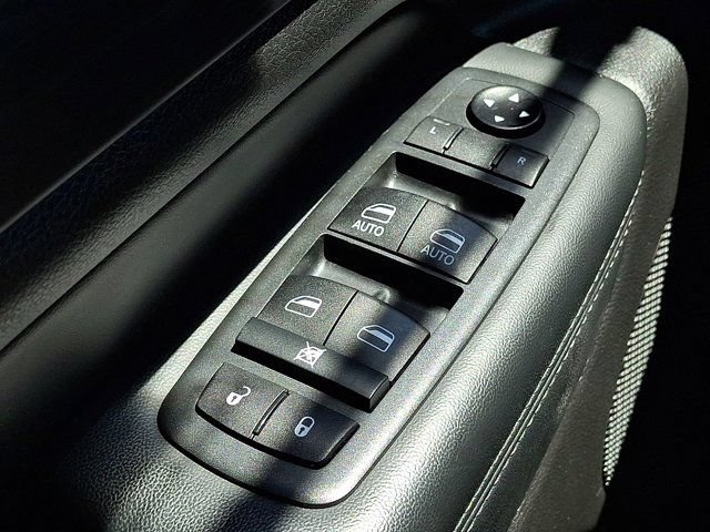 Certified 2021 Jeep Grand Cherokee Laredo X AWD/4WD image 29
