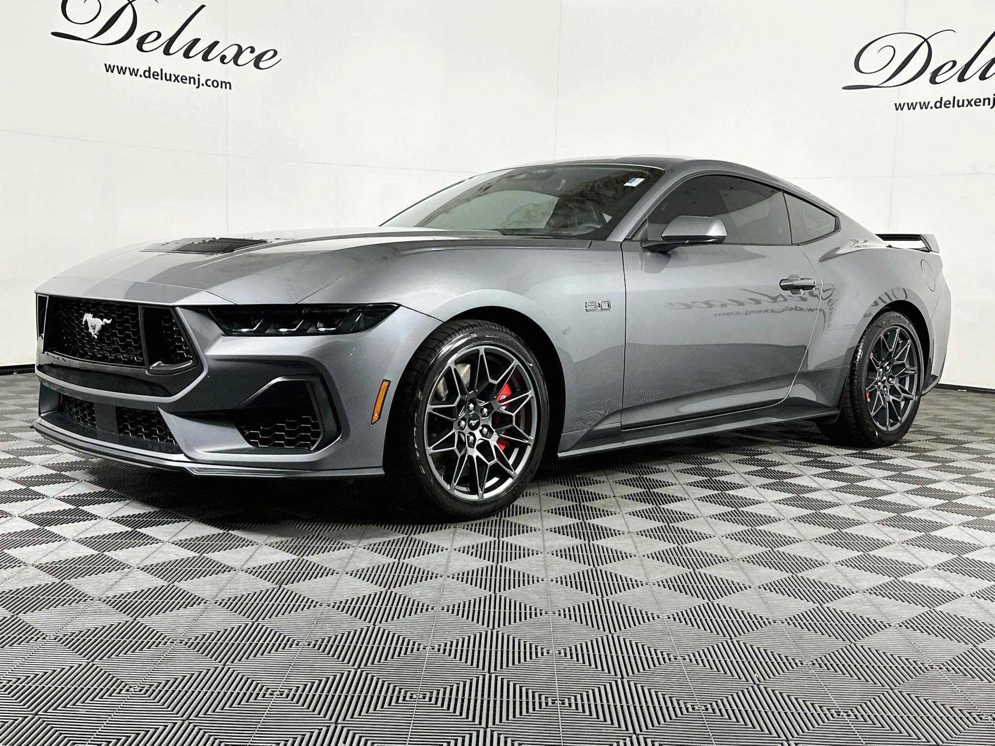 Used 2026 Ford Mustang GT Premium w/ GT Performance Package RWD image 3
