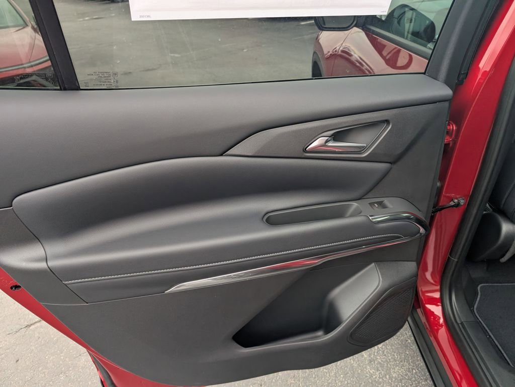 New 2026 Chevrolet Traverse LT w/ Sun and Wheel Package image 10