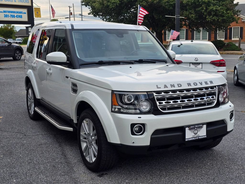Used 2016 Land Rover LR4 HSE LUX AWD/4WD image 3