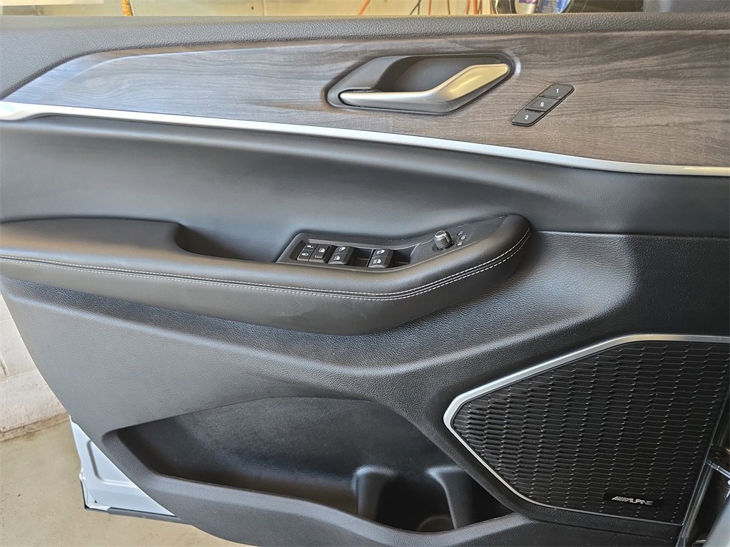 Used 2022 Jeep Grand Cherokee L Limited image 52