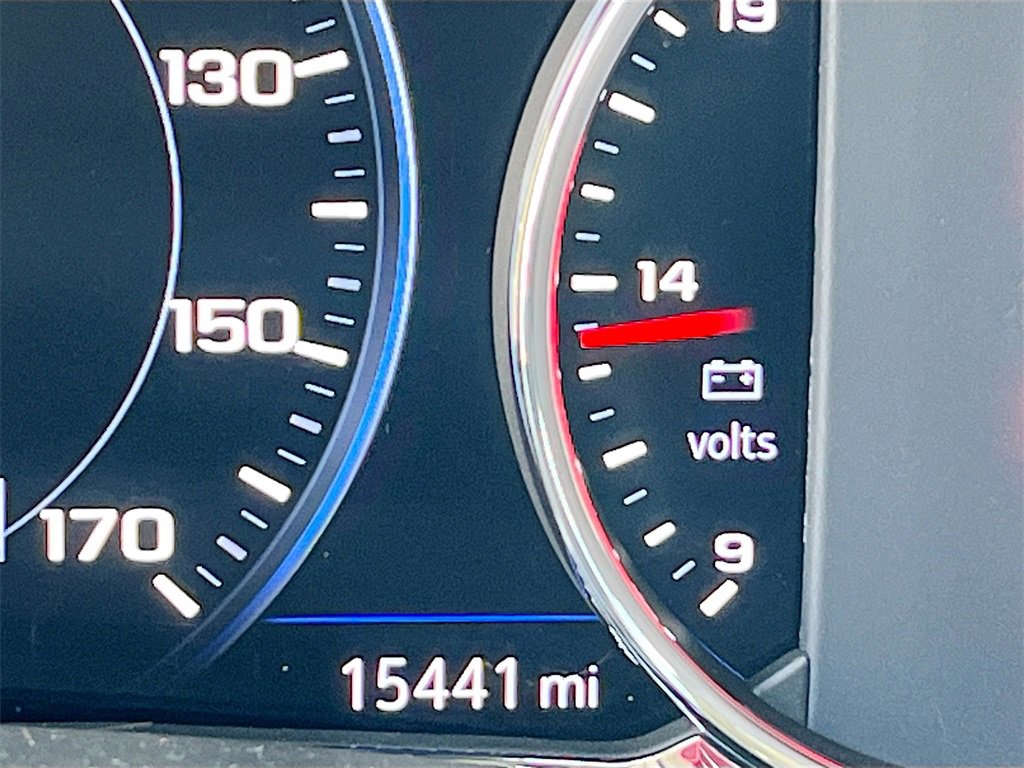 Used 2024 GMC Terrain Denali w/ Denali Premium Package image 12