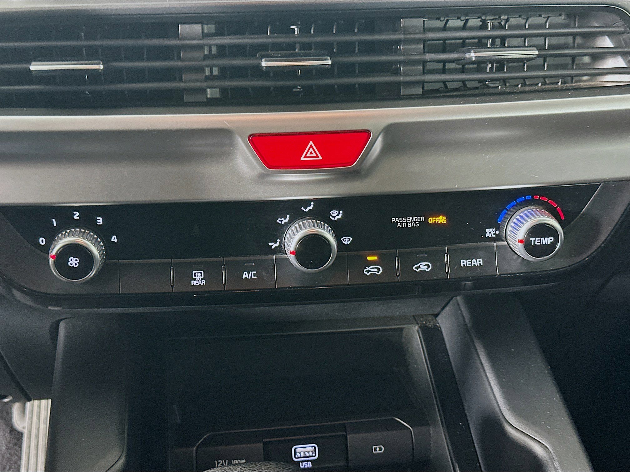 Used 2021 Kia Telluride LX image 23