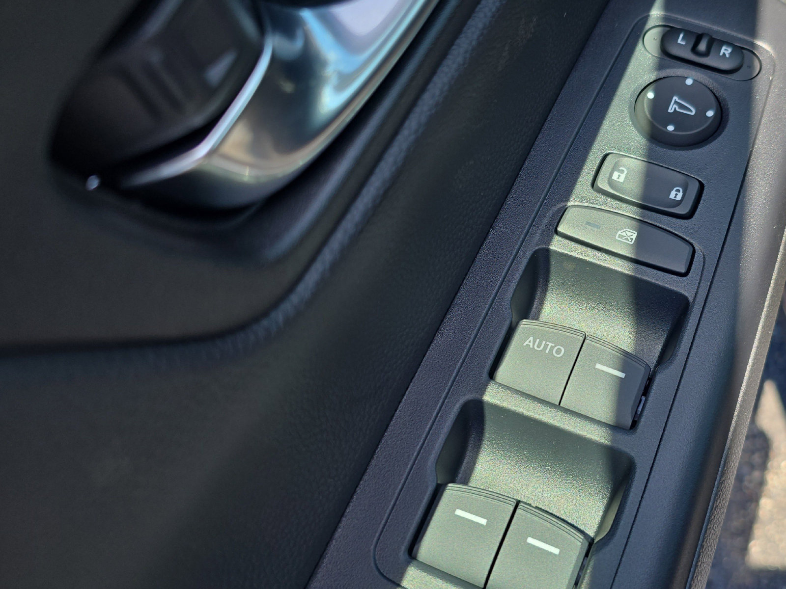 New 2026 Honda CR-V LX image 16
