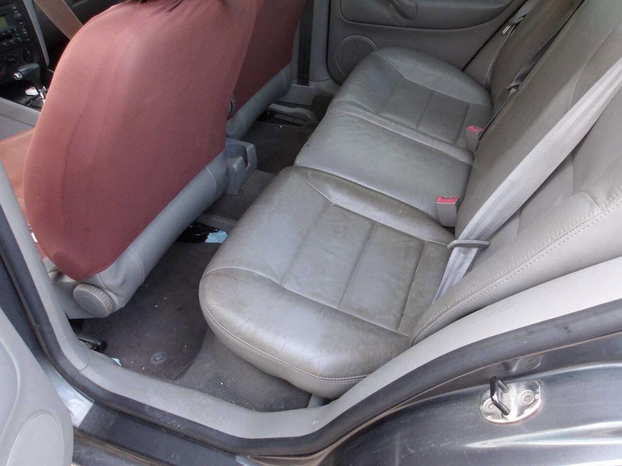 Used 2005 Volkswagen Jetta GLS image 27