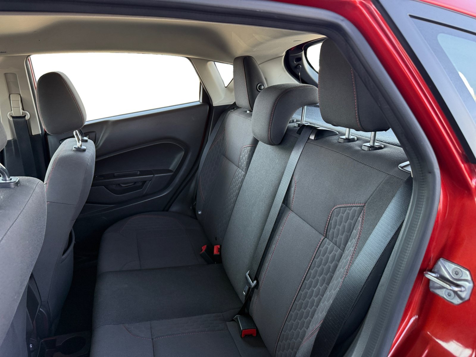Used 2019 Ford Fiesta ST-Line FWD image 11