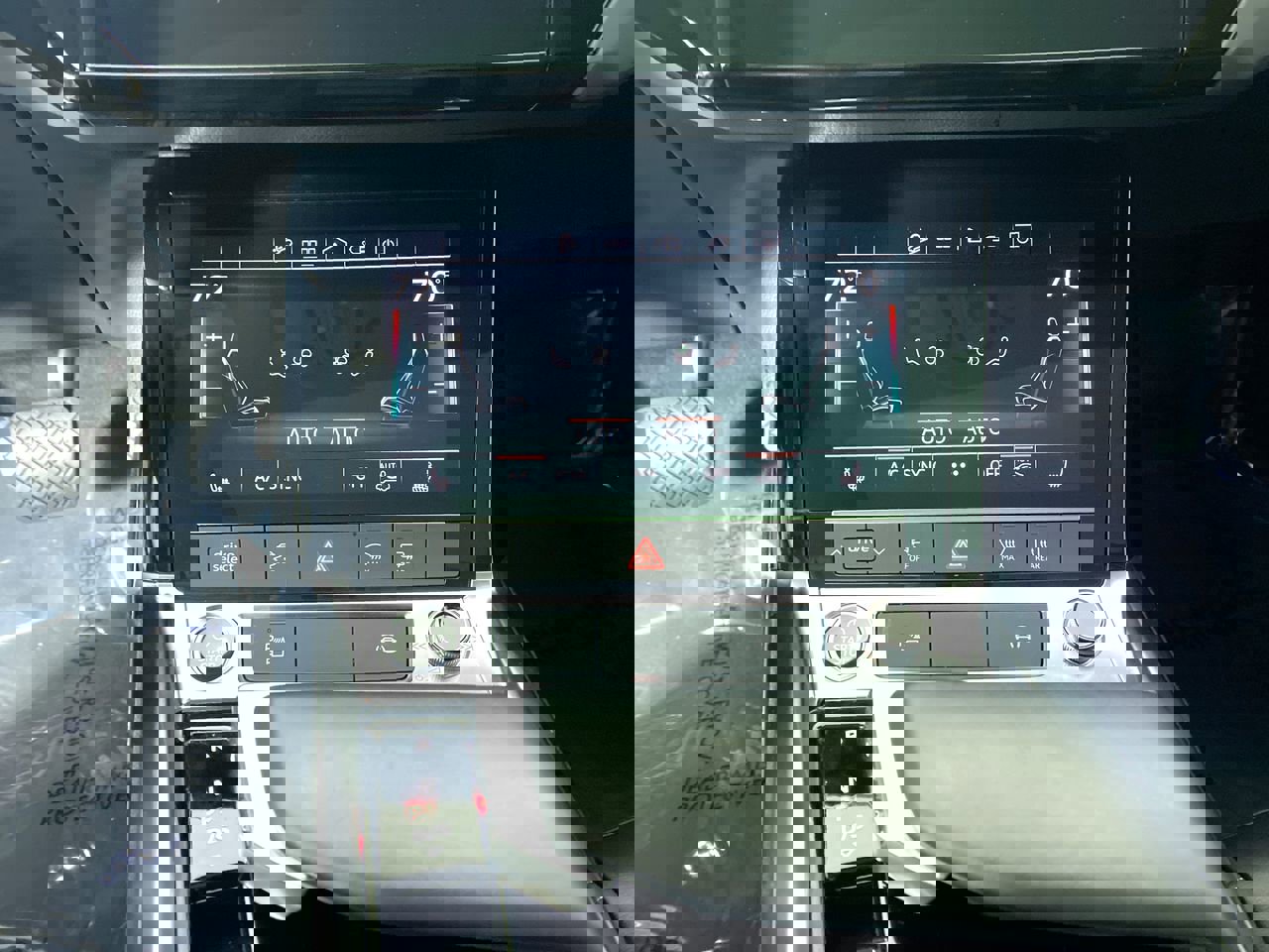 Certified 2022 Audi e-tron Premium w/ Convenience Plus Package image 6