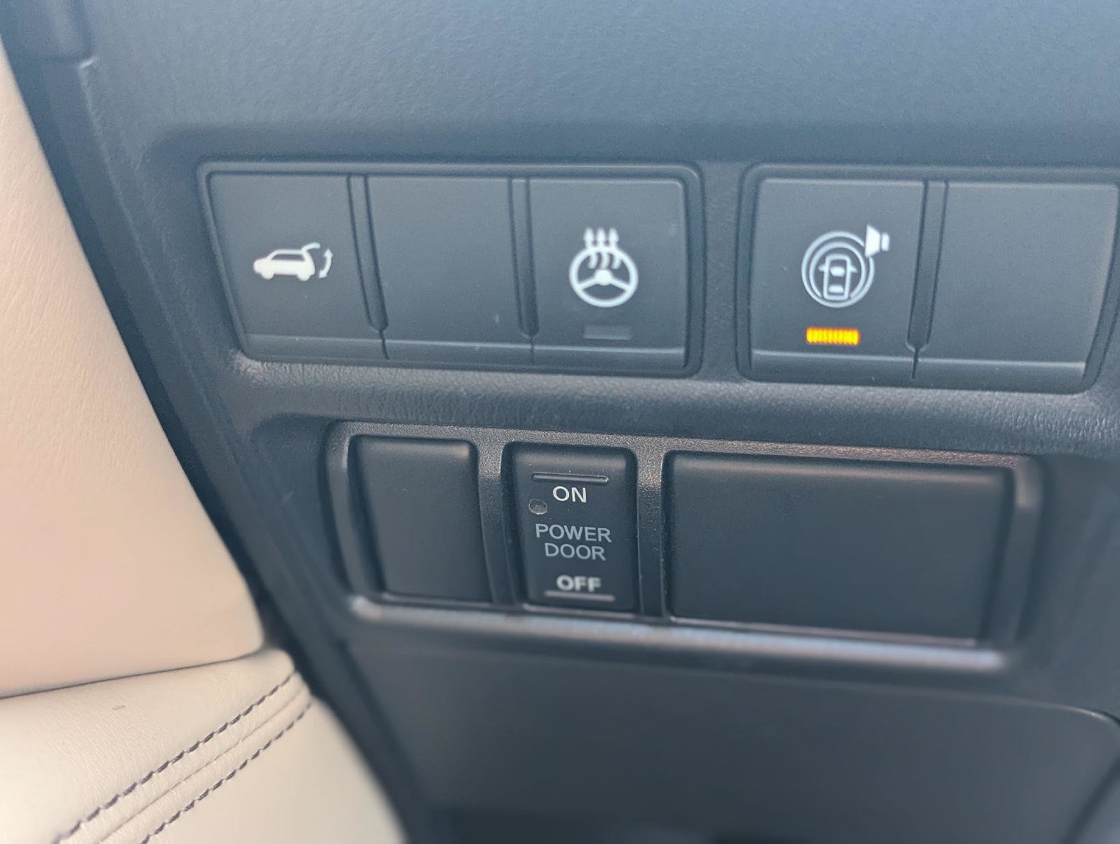 Used 2023 Nissan Armada Platinum w/ Captain's Chairs Package AWD/4WD image 29