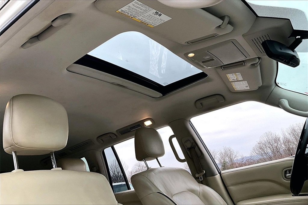 Used 2021 INFINITI QX80 Luxe w/ Cargo Package image 19