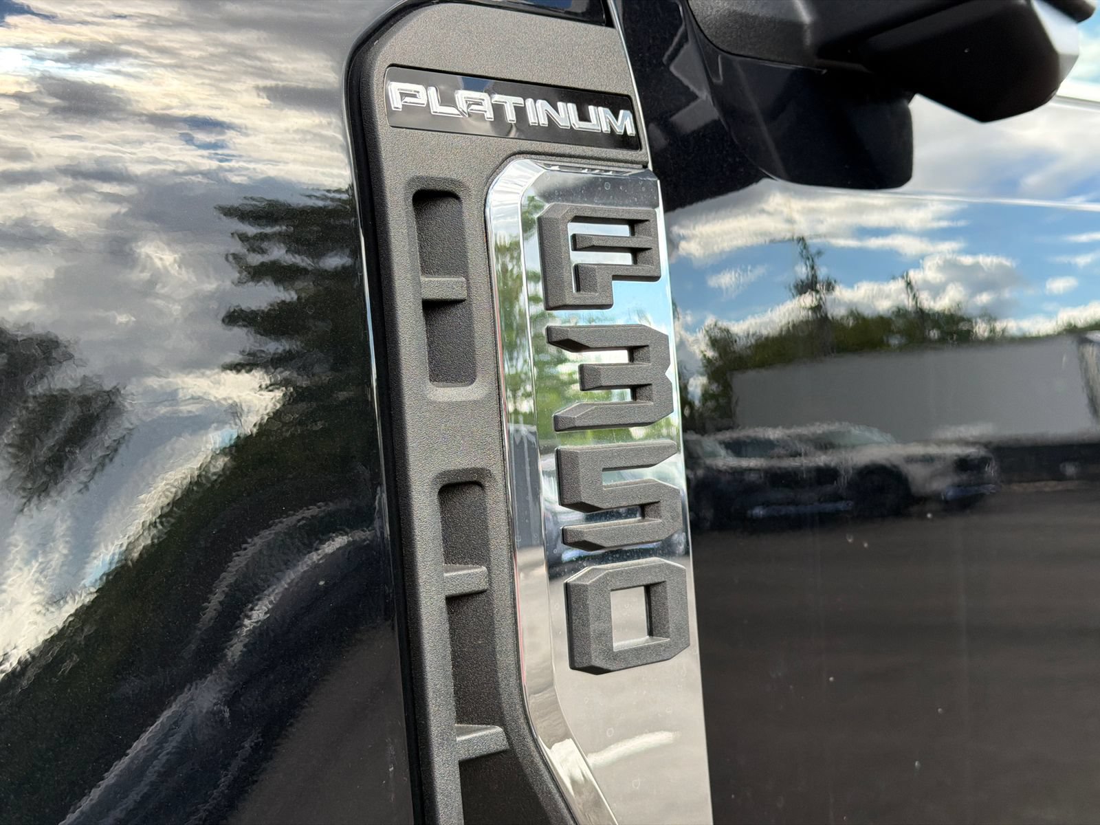 New 2026 Ford F350 Platinum w/ Platinum Plus Package AWD/4WD image 15