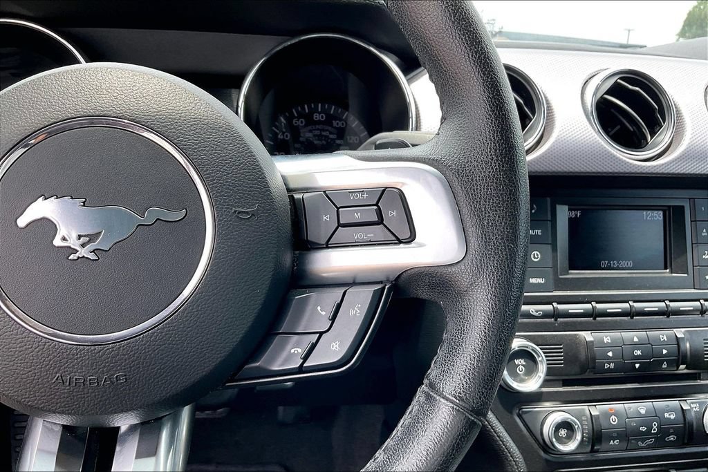 Used 2016 Ford Mustang GT RWD image 9