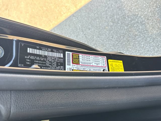 Used 2025 Toyota Sienna XSE w/ XSE Plus Package AWD/4WD image 23