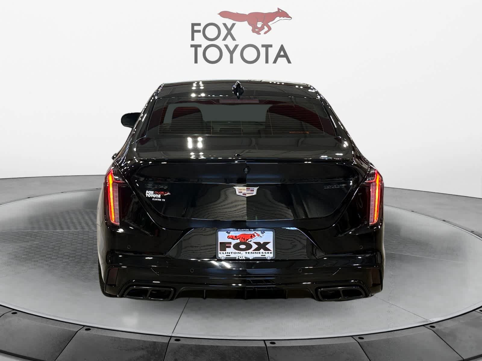 Used 2025 Cadillac CT4 Sport w/ Cold Weather Package RWD image 5