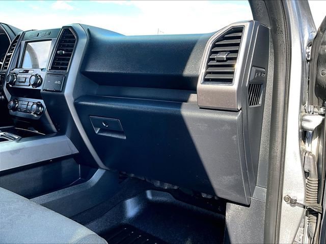 Used 2020 Ford F150 XLT w/ Equipment Group 302A Luxury AWD/4WD image 13