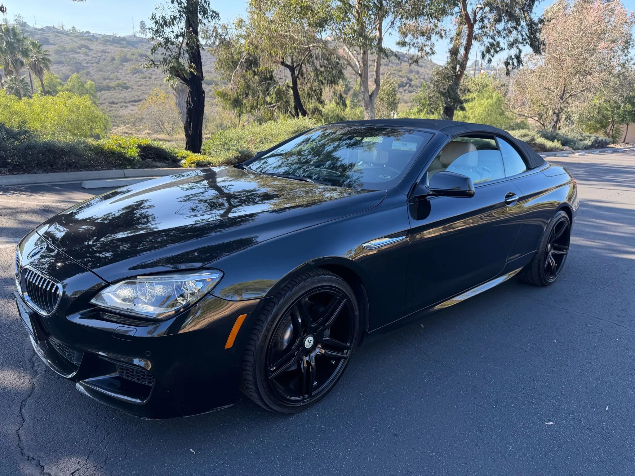 Used 2015 BMW 640i Convertible image 24