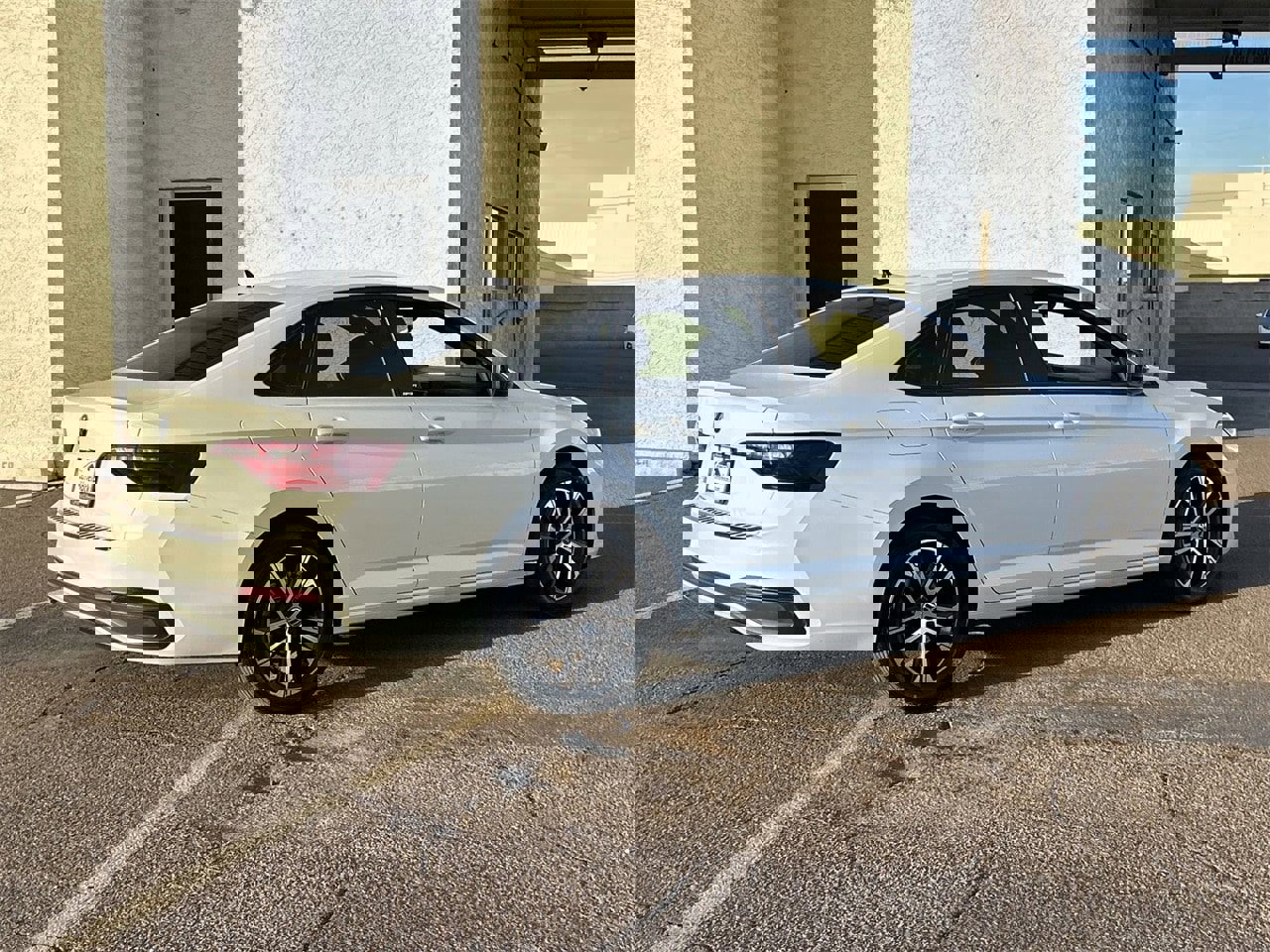 Certified 2023 Volkswagen Jetta Sport image 5