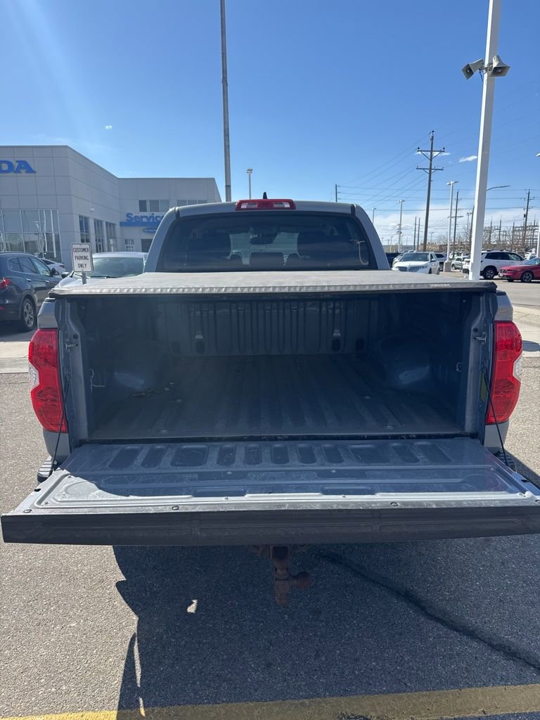 Used 2020 Toyota Tundra SR5 w/ SR5 Upgrade Package AWD/4WD image 7